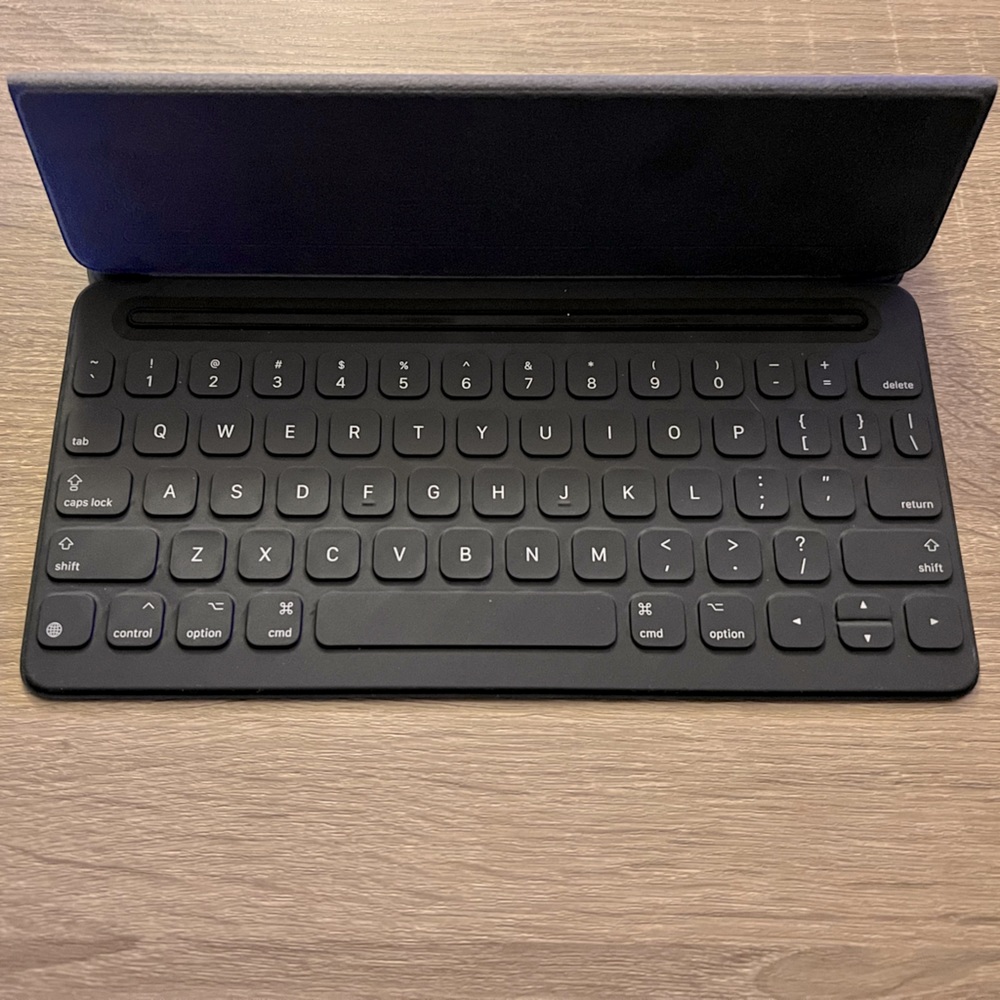 Apple Smart Keyboard for iPad Pro 10.5”